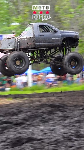 Diesel Dodge Ram at Perkins Mud Bog #mudtruck | Moto Doggo