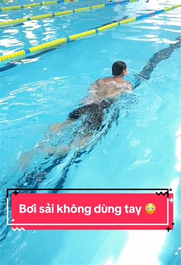 Lên cho các bạn con clip sải không dùng tay nhé 🤣 *⚠️Lưu ý: đây là clip được thực hiện bởi chuyên gia, vui lòng không làm theo khi không có đủ điều kiện an toàn và không có sự giám sát bởi đội cứu hộ⚠️ Xem vui thôi nha 🤣#hoangquyphuoc #sportontiktok #swimmer #swimming #greenpool