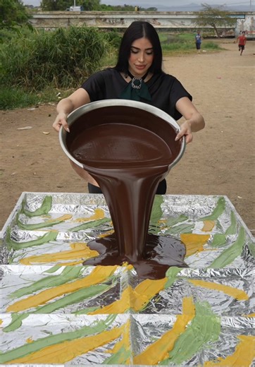 ✨Gigant #dubaichocolate in the making. | dubai chocolate