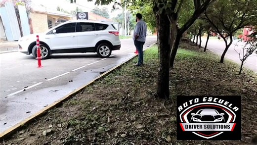 💪 No pospongas tu meta de aprender a manejar ¡con nuestras clases prácticas y pacientes instructores, lograrlo será más fácil de lo que imaginas! | Auto Escuela Driver Solutions