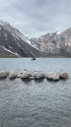 Convict Lake, California #sceniclocations #nature #turismo #lake #automobile #outdoors #mountains