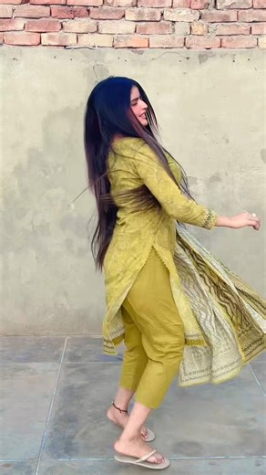 Hiko Dhola Bachai Wadan Wajid AliBaghdadi x Nisha Khan |Eid Special Gift2026 |Best Saraiki Song