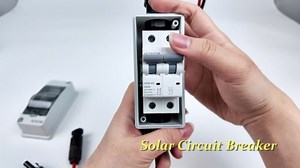 Solar Panel Disconnect Switch 20A 550V DC PV Disconnect Switch with Solar Cable, IP65 Outdoor Solar Circuit Breaker for Solar Panels Home Battery Systems(20A 550V)