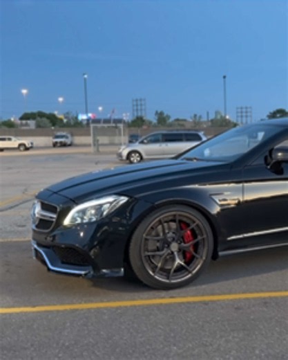 Mercedes CLS 63 AMG Maxxing: C63, AMG GT Black Series Overview
