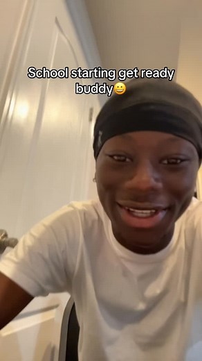 Naz Felipe on Instagram: "#explorepage #reels #school"