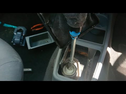 Citi Golf MK1 Gear knob re tightening and ball lubrication