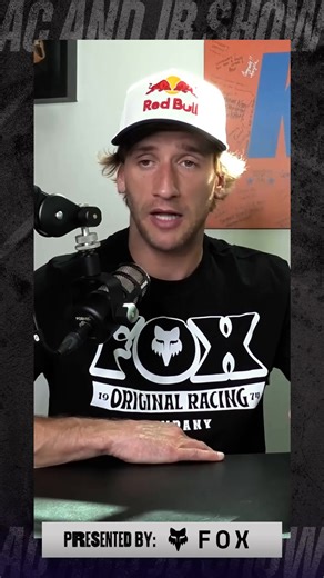 The Daytona podium had a lot going on this weekend 😅 Kicking it with @kenroczen94 presented by @FoxMoto 🗣️ Hear about it all on this weeks show which is now live at the link in our bio 🎙️