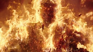 Eine Pille, sie zu knechten: Seht jetzt den ersten „Project Power“-Trailer mit Jamie Foxx und Joseph Gordon-Levitt - krachende Sci-Fi-Action von den Machern von Nerve - Film, ab dem 14. August exklusiv bei Netflix! 👊💥👊 #trailer | KINO&CO