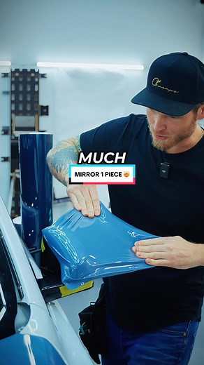 Wrapping a mirror in 1 piece ☝🏽#vinyl #ppf #ckwraps #wrapping #carwrap #vinylcheck