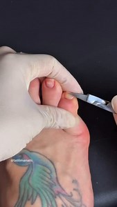 73K views · 1.3K reactions | Você usaria essa cor na unha dos pés? Esmalte: Jantar a dois da coleção | FERIAS DE INVERNO de @anitaesmaltes Lembrando que é uma coleção LIMITADA @tatilimanails | Franquia loucas por esmaltes | Facebook