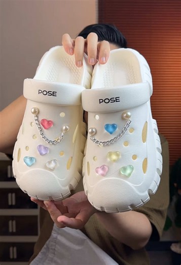 The Trendy Sandal Pose for Clogs