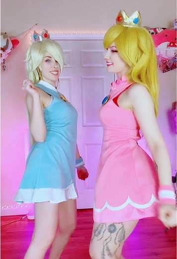 Princess Peach Cosplay Tips and Ideas