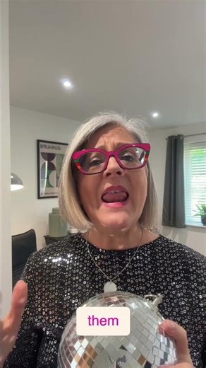 DAY 9 of 24 FREE LINKEDIN TIPS FOR BUSINESS OWNERS