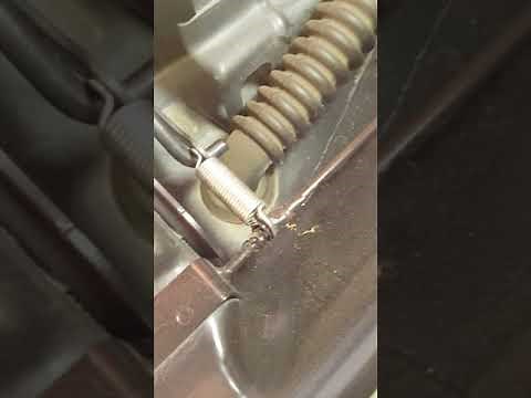 Pontiac Solstice trunk spring mod #2