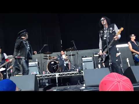 FASTER PUSSYCAT Bathroom Wall - ORIGINAL LINEUP REUNION - Cathouse Live 8.15.2015