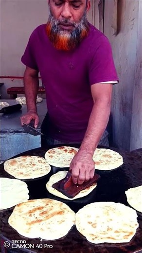 দুপুর বেলা গরুর চাঁদ আর পরোটা বাসার জন্য নিয়ে গেলাম #tagbox #puzzlescript #puzzlebox #slidepuzzle