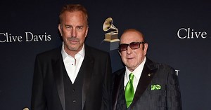 Kevin Costner Toasts To Whitney Houston In Speech, Thanks Clive Davis For Being 'Her Bodyguard' - | BET AWARDS