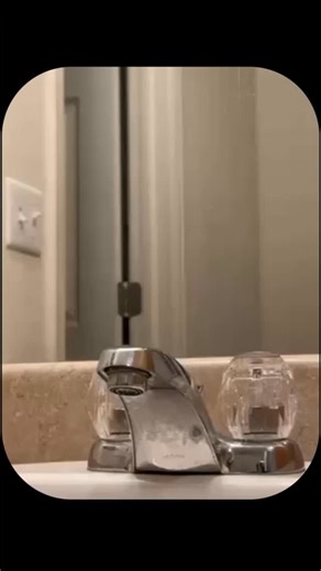 Lets go😂 #elmo #broke #food #fyp #explorepage✨ #viralreels #foryou #funny #funnyvideo #comedy @elmo @logeypump23 | Funn Ones