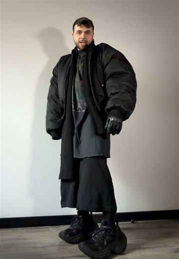 Stylish Oversized Bomber Jacket Inspirations