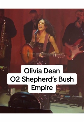 Olivia Dean Shines at O2 Shepherd's Bush Empire