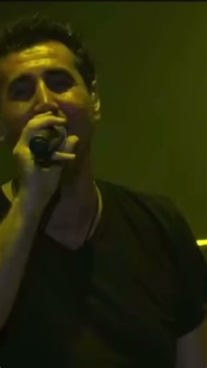 SOAD playing Attack in 2025