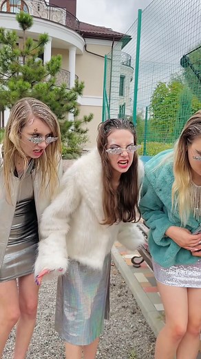 Do u remember what happened in the end of this episode? 😱🤔🧜‍♀️ #timtin #crazycasa #school #love #usa #fyp #americanschool