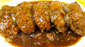 Classic Salisbury Steak and Gravy Recipe