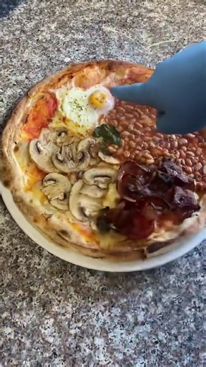 "LONDINELLA LA PIZZA BELLA"🍕🇮🇹 Ci è la pizza più amata e commentata...