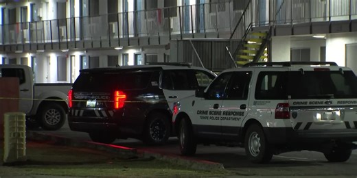 1 person in critical condition after shooting at Tempe motel