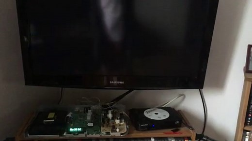 Samsung Blu-ray players are rebooting in a loop and nobody knows why