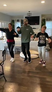 330K views · 14K reactions | Workin on somethin | Walker Hayes | Facebook