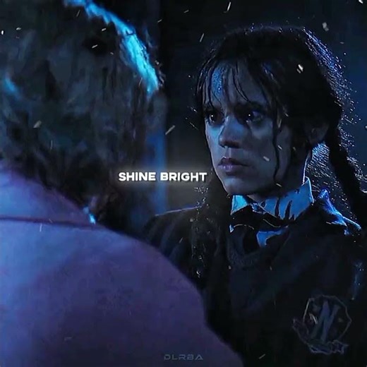 Wednesday didn't refuse Enid's hug 🖤✨