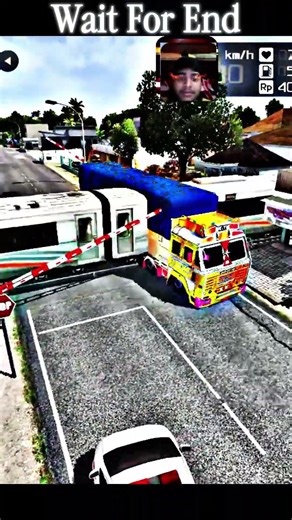 😱 Truck Railway Crossing पर फ्रिज हो गया #shorts #gaming #truck #bussid