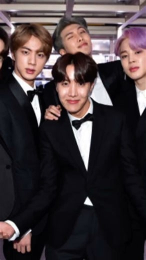 mauja hi mauja for full BTS 💘💞💃🌹🌹🌹🌹🌹🌹