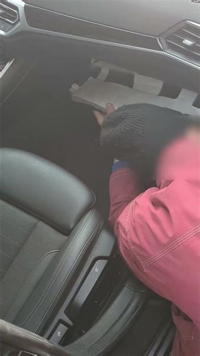 Customer had no money for the workshop #mechanic #repair #bmw #maintenance #filter #diy #car