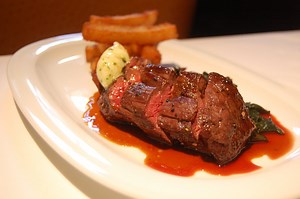 How to Tell if Your Steak is Medium Rare » The Kitchen Professor