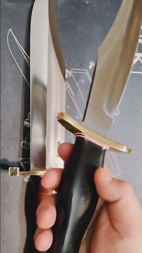 Randall Knives Smithsonian Bowie and Bear Bowie