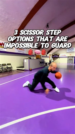 3 ELITE scissor step options 🎒🧠 #reels #basketball #basketballtraining #basketballmoves #footwork #ballhandling #viral #trending | Hunter Rhodes