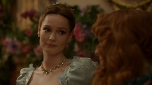 A Bridgerton who doesn’t like attracting notice? Francesca is an intriguing character, indeed. 📺 Bridgerton | Netflix