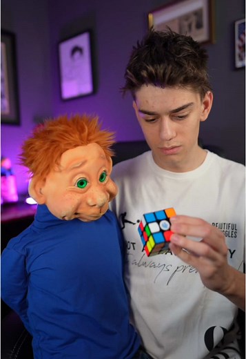 Magic Trick Behind My Back with Chris the Magician