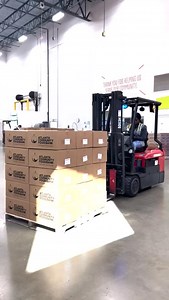 13 reactions | Each month, with the help of our dedicated partners, the Food Bank distributes 5,000 supplemental food boxes to seniors in need through the Commodity Supplemental Food Program. These boxes contain nutritious, nonperishable food items that help seniors across our 29-county service area fill the gaps in what they can’t afford on their own. None of this would be possible without the help of our amazing volunteers! | Atlanta Community Food Bank | Facebook