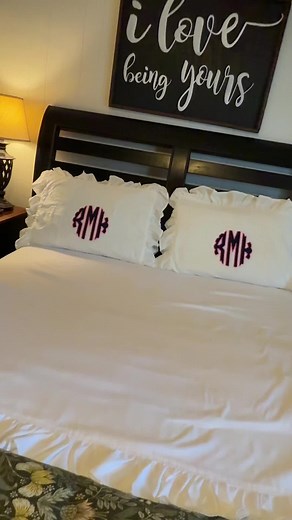 #monogram #embroidery #monogrammedpillowcase #scallopedmonogram #pfaff