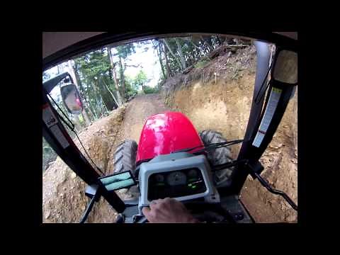 機械開発：トラクター牽引式フォワーダー「剛力」