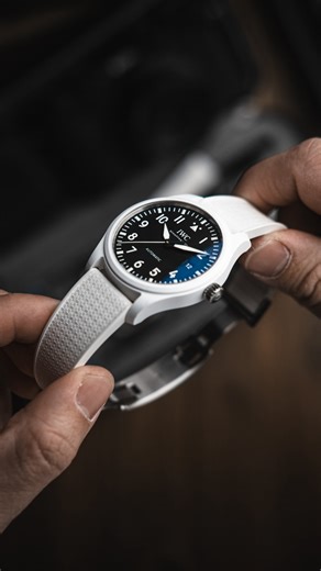 Watch Studies by Verne Ho on Instagram: "When the clasp hits as hard as the strap 🥊 It’s no secret I love @delugs CTS straps (I think 90% of my collection lives on them!). And the mosaic pattern is probably one of the coolest textured details you can choose from their selection. So when they brought the motif over to their signature leaf spring clasp in the form of an etched pattern, I knew I had to check it out. Mosaic party baby! And what better way to throw an aesthetic party than wit