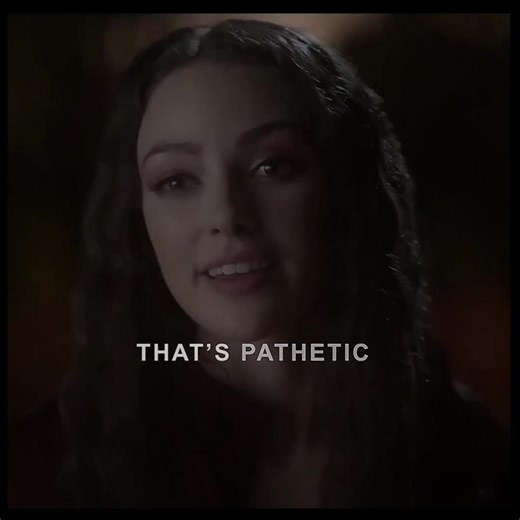 Bonnie screaming after hope snatched them fried laces out that beat up crab shack closet #hopemikaelson #hopeedit #bonniebennett #legacies #tvdu #tvdedit #hopescqre