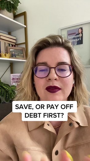 Saving Money vs Paying Off Debt: Which Should You Prioritize?