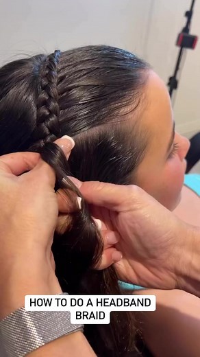 How to do a Headband Braid. This reel got over 16m views on TikTok. Hope you like it 💗.. #schoolhairstyles #trenzastyle #schoolhair #headbandbraid #lacebraid #braidtutorial #tranças #lacebraids #hairstylesforgirls #peinados #hairtutorial #hairreels #easyhairstyles #hairvideo #girlshairstyles #nagô #braidsforgirls #braidsofinstagram #hairideas #hairtutorial #hairtutorials #braidstyles #braidedhairstyles #braidideas #penteados #peinadosparaniñas #braidinspo #trenza #partyhairstyle | Claire’s Brai