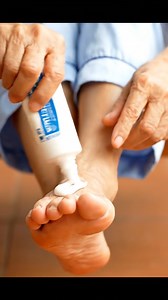 I'll never know: Applying toothpaste to your feet will save you money! I need to show some appreciation to continue receiving my recipe 🙏 Full recipe in the first comment 💬👀 | Healthy Lifestyle Corner