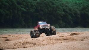 WOWRC FMS 1/24 Smasher Monster RC Crawlers - FCX24 RC Truck 8km/h 2 Speed Transmission for Adults, 2.4Ghz Remote Control Car RTR with USB Charger, Red