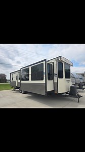 7.1K views · 70 reactions | 2018 Keystone Residence 40MBNK 4 slides 39 feet Private bunkroom Lots of counter space Come see it at Lakeland RV Center | Lakeland RV Center | Facebook